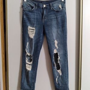 Rock & Republic 8M Distressed Slim Boyfriend Jeans